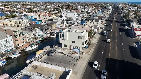 Huntington Beach, CA 90742,16746 Pacific Coast