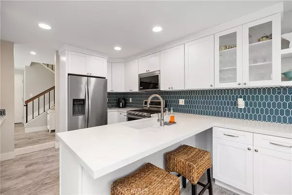 Laguna Hills, CA 92653,24 Shadow Hill Ln