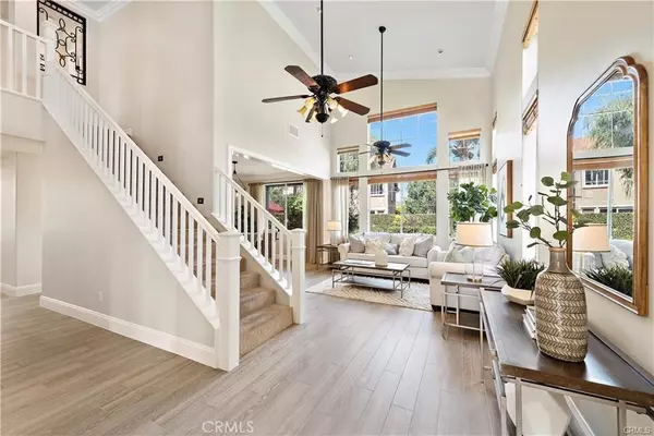 Tustin, CA 92782,11615 Allen