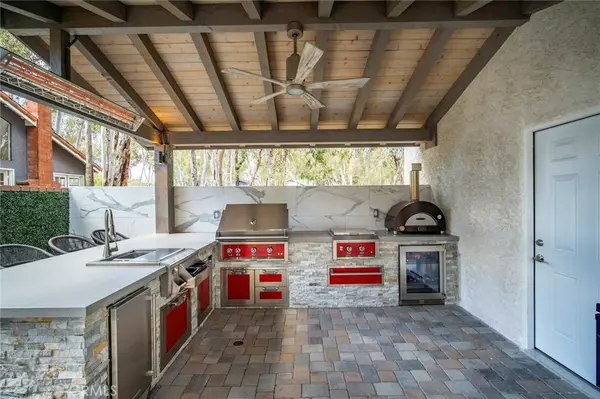 Lake Forest, CA 92630,22582 Charwood