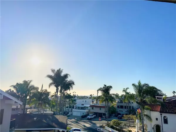 San Clemente, CA 92672,402 OLA VISTA S #B