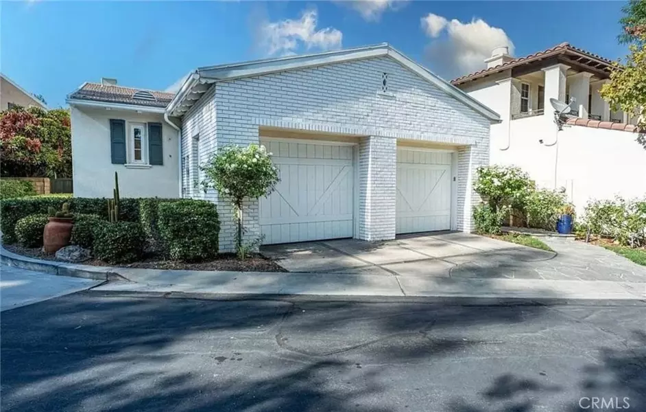 26803 Brookhollow, Valencia, CA 91355