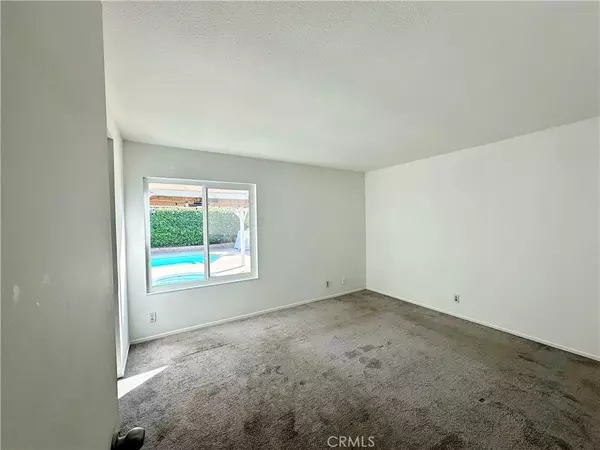 Irvine, CA 92604,14692 Orange Acres