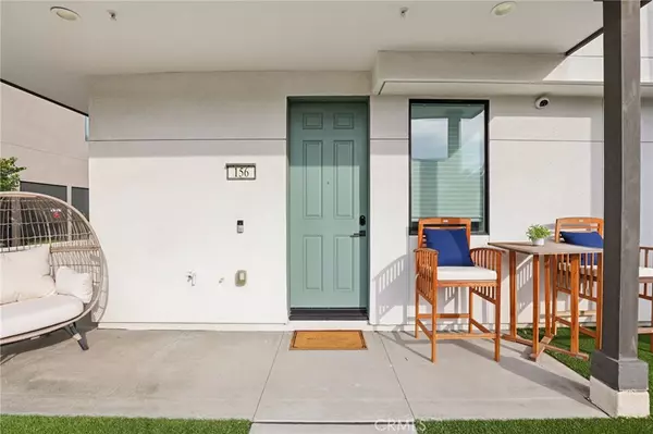 Irvine, CA 92618,156 Keeper