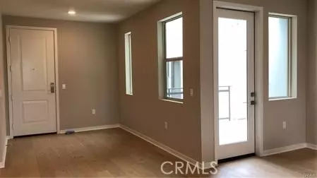 Irvine, CA 92612,164 Tribeca