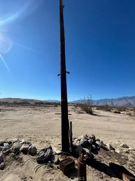 19520 MERGANZER RD, Desert Hot Springs, CA 92241