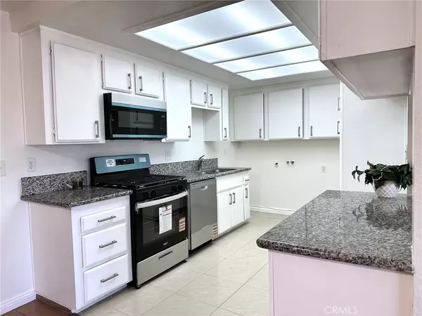 16970 Marygold AVE #30, Fontana, CA 92335