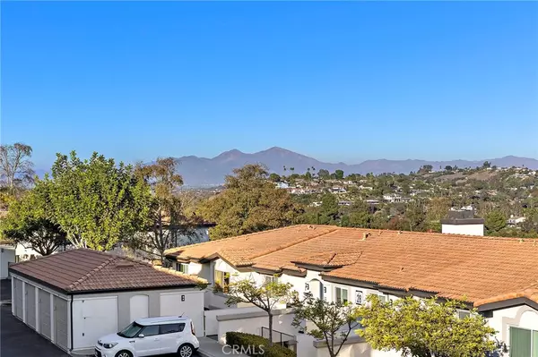 Laguna Niguel, CA 92677,30902 Clubhouse Drive #6H