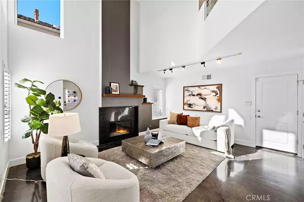 San Clemente, CA 92672,70 Calle Sol #73