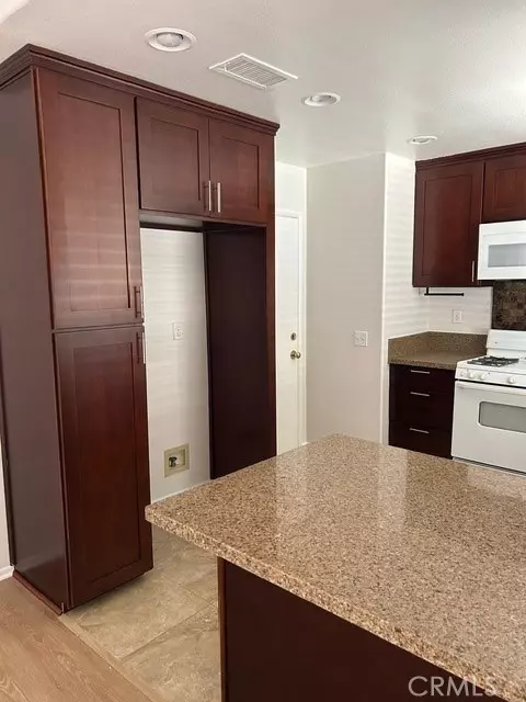 Rancho Santa Margarita, CA 92688,31 Paseo Primero