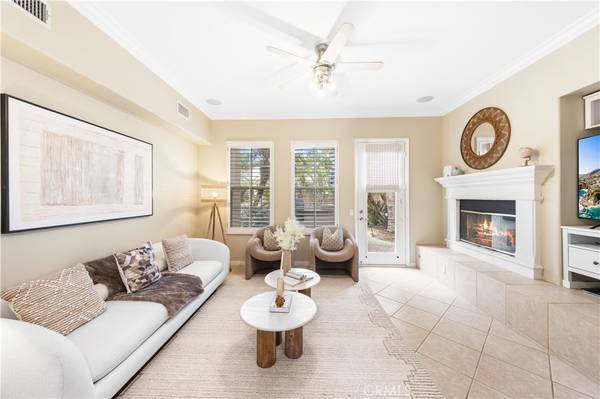 Irvine, CA 92602,23 Vacaville