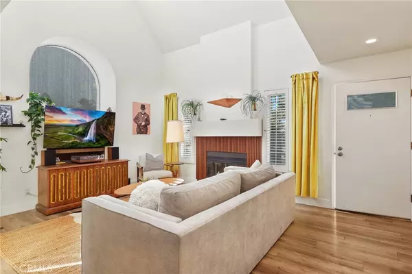 Mission Viejo, CA 92691,26812 Turquoise #52