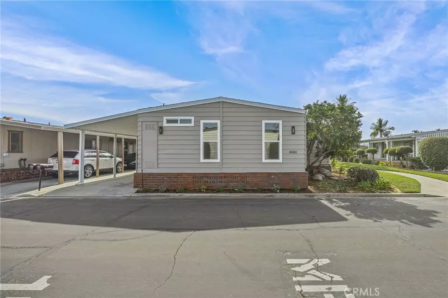 14054 Lake Side DR #106, La Mirada, CA 90638