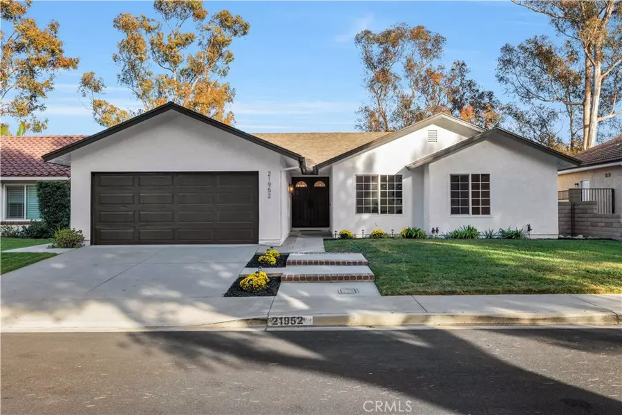 21952 Esplendor, Mission Viejo, CA 92691