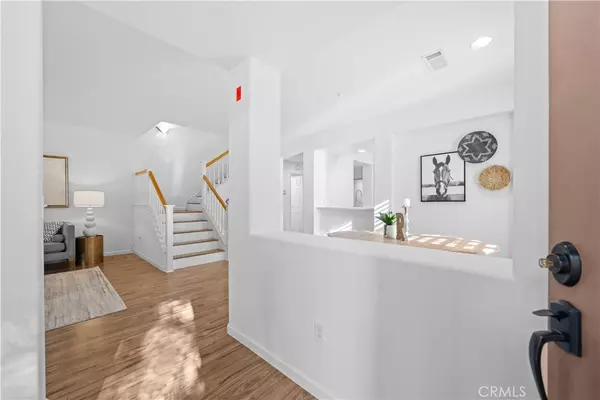 Irvine, CA 92620,1016 Timberwood