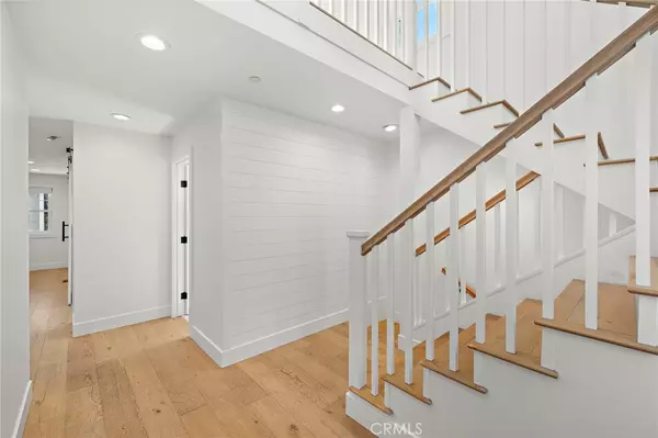 San Clemente, CA 92672,173 W Avenida Junipero