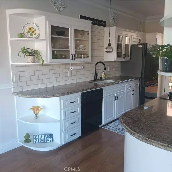 Rancho Mirage, CA 92270,127 Lake Shore DR