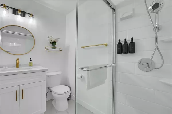 Garden Grove, CA 92844,9906 13th