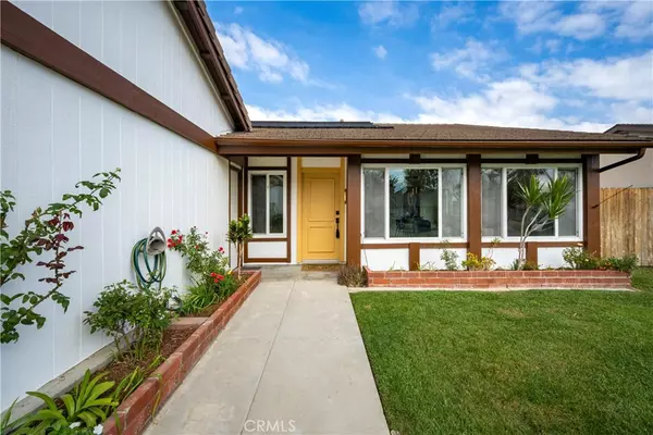 Costa Mesa, CA 92626,930 Helena CIR