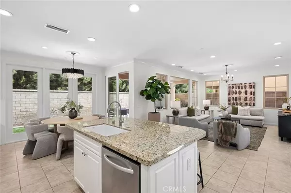 Irvine, CA 92618,61 Lupari