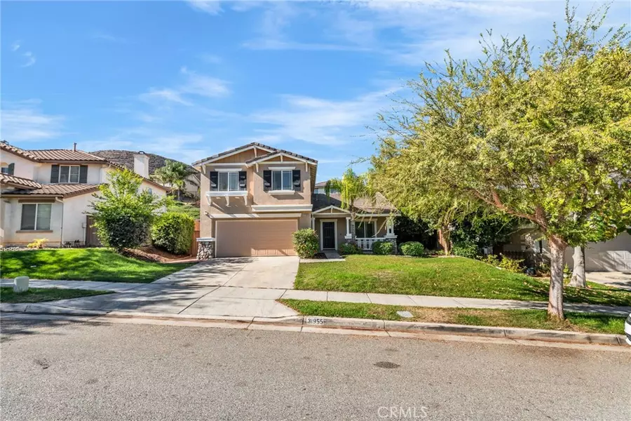 31955 Botany CT, Lake Elsinore, CA 92532