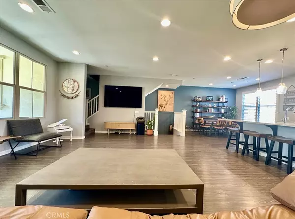 Irvine, CA 92618,188 Capricorn