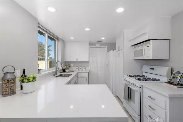 La Mirada, CA 90638,15230 Weeks DR