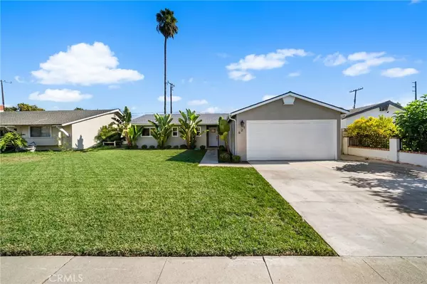 621 S Corta, Santa Ana, CA 92704