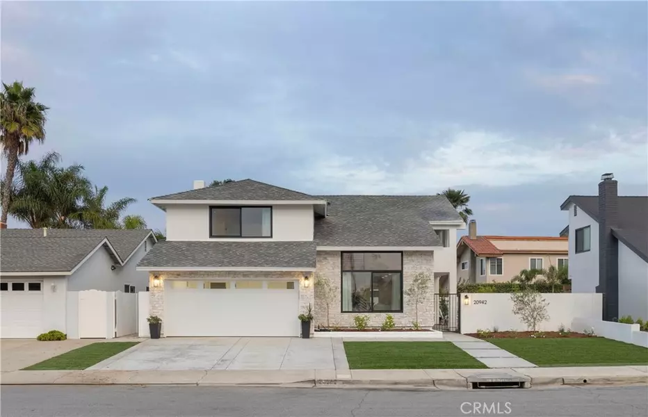 20942 Queens Park, Huntington Beach, CA 92646