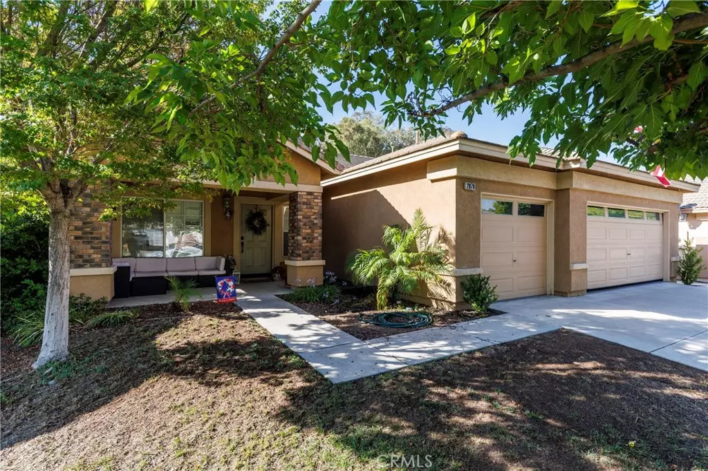 Corona, CA 92883,2070 Crystal Downs