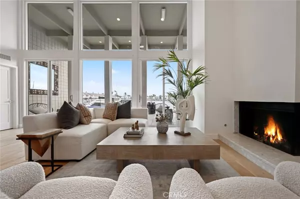 Huntington Beach, CA 92649,16449 Wimbledon LN