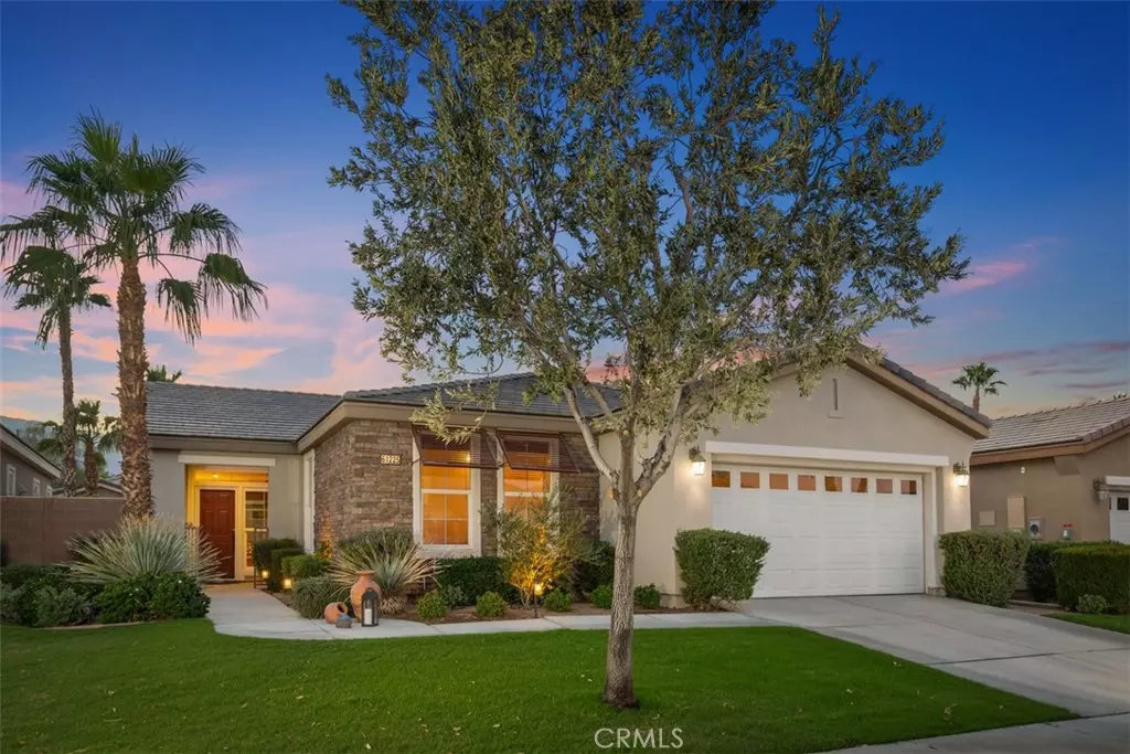 La Quinta, CA 92253,61225 Living Stone