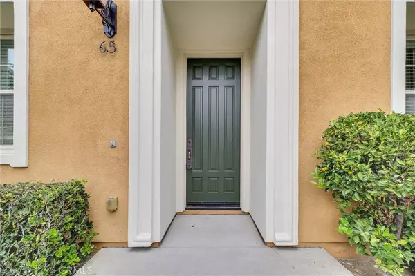 Irvine, CA 92620,65 Chantilly