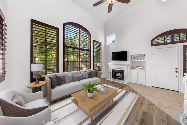 Rancho Santa Margarita, CA 92688,28 Tierra Montanosa