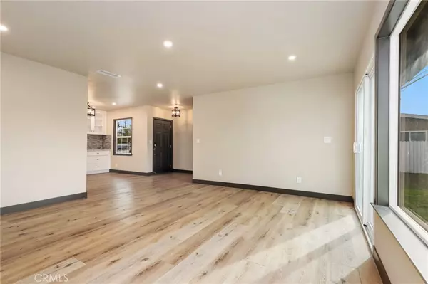 Garden Grove, CA 92844,13401 Wynant DR