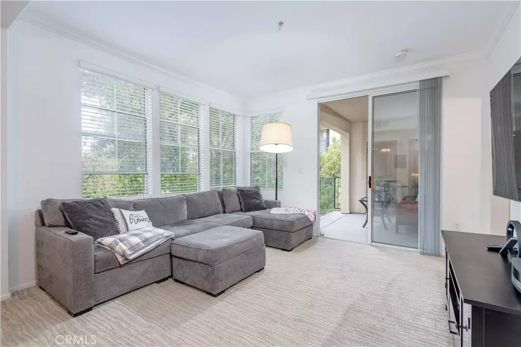 Irvine, CA 92612,2337 Watermarke