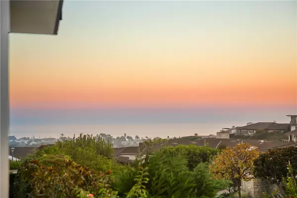 Corona Del Mar, CA 92625,5 Curl