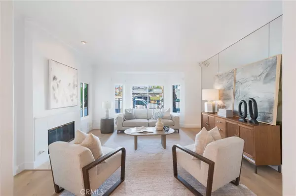 Huntington Beach, CA 92648,118 8th