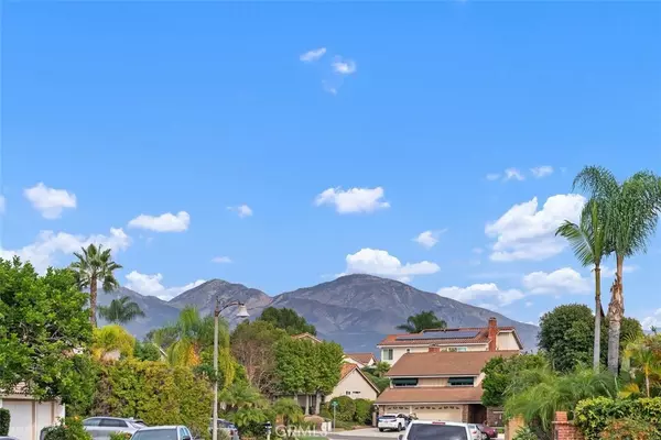 Mission Viejo, CA 92691,27552 Berdun