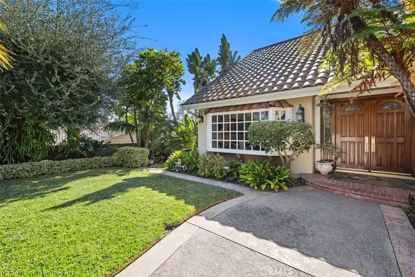 Mission Viejo, CA 92691,22561 Demasia