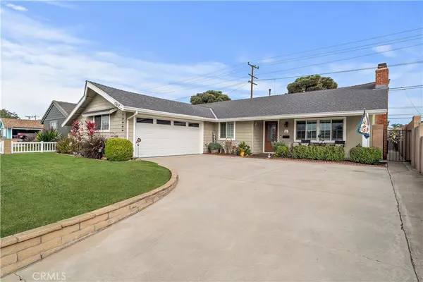 Huntington Beach, CA 92649,17612 Wrightwood LN