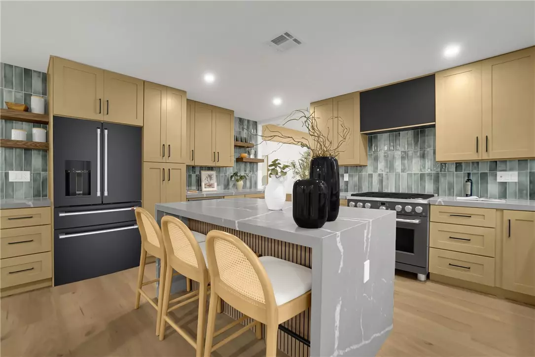 Lake Forest, CA 92630,24882 Timberwood WAY