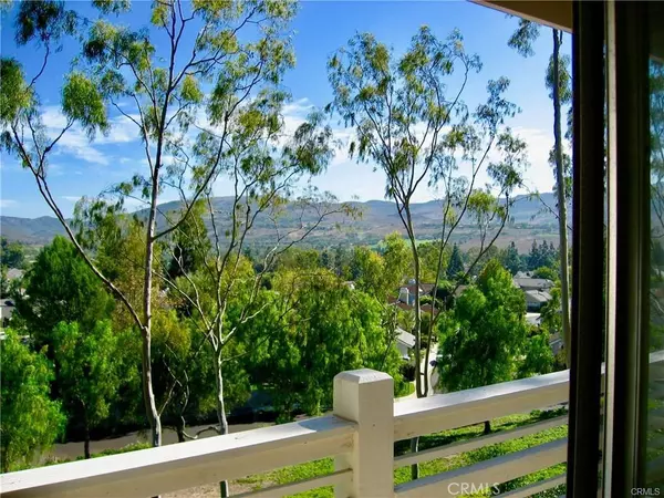 Irvine, CA 92603,27 Highland