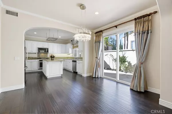 Irvine, CA 92602,49 Night Bloom