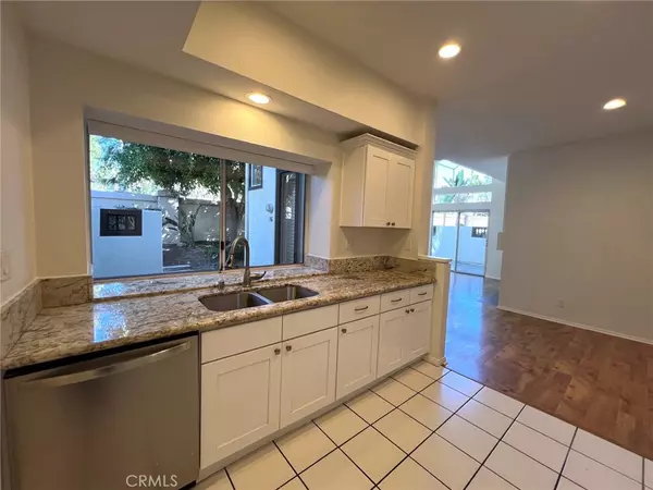 Laguna Niguel, CA 92677,16 Key W