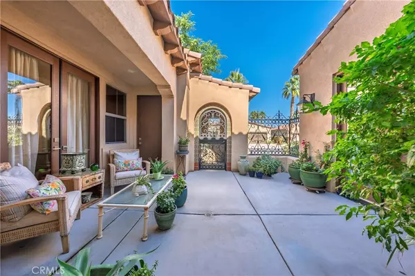 La Quinta, CA 92253,81805 Contento