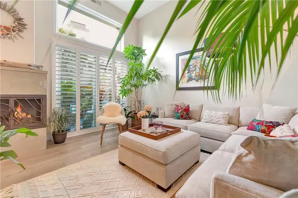 Huntington Beach, CA 92648,6251 Surfpoint Cir