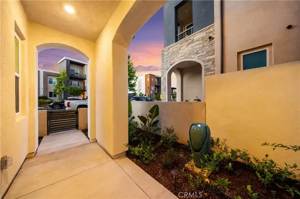 Irvine, CA 92618,102 culture