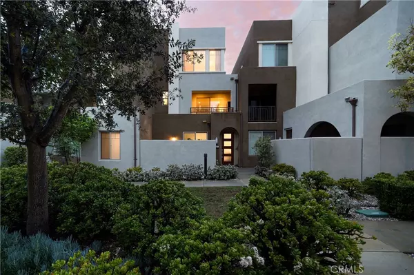 Irvine, CA 92618,217 Magnet