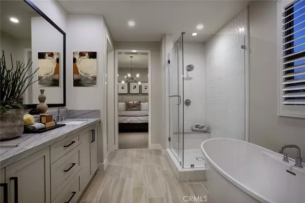 Irvine, CA 92618,214 Maricopa